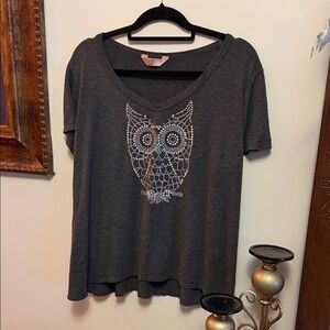SJS Charcoal Tee with Owl Design